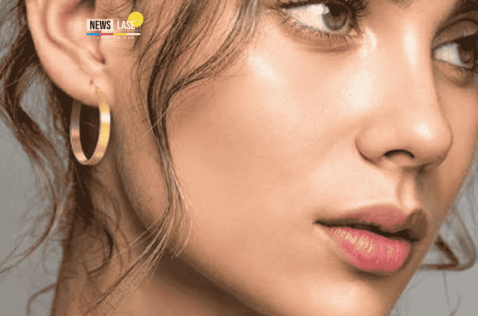 14k gold hoop earrings are consistently one of the most sold jewellery items, among all the jewelry materials.
